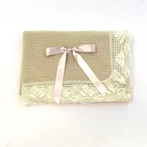 Toquilla beige con encaje de bolillos beige 4032